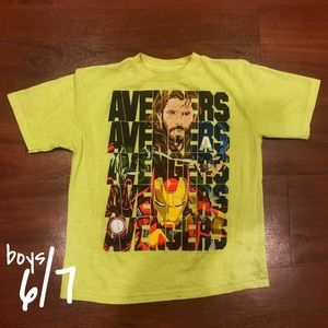 AVENGERS BOYS SMALL 6/7 TEE